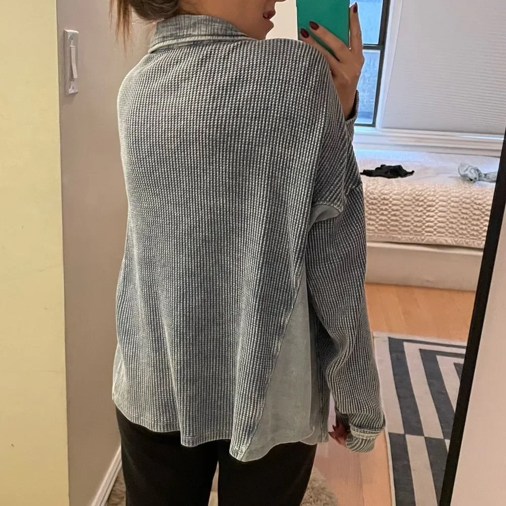 Le Lis Blue-Grey Waffle Knit Button-Up Cardigan - Picture 4 of 5